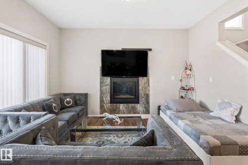 1408 27 Avenue Nw, Edmonton, AB 