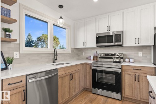 5208 10 Avenue Nw, Edmonton, AB 
