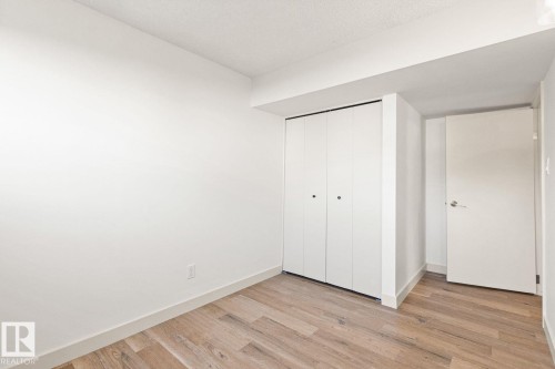 5208 10 Avenue Nw, Edmonton, AB 