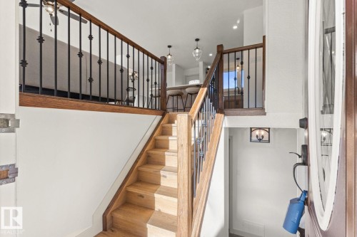5208 10 Avenue Nw, Edmonton, AB 