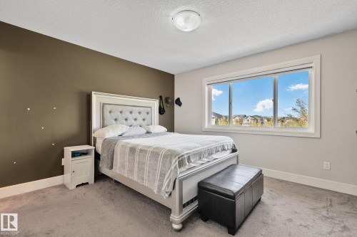 13836 163 Avenue Nw, Edmonton, AB 