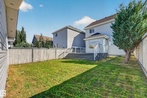 1530 76 Street Sw, Edmonton, AB 