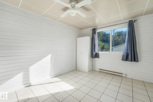 White tiled flooring - 11841 71 Street Nw, Edmonton, AB 