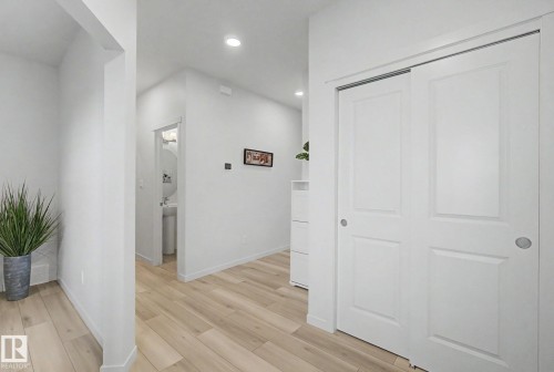 28 Rosewood Way, St. Albert, AB - Indoor Photo Showing Other Room
