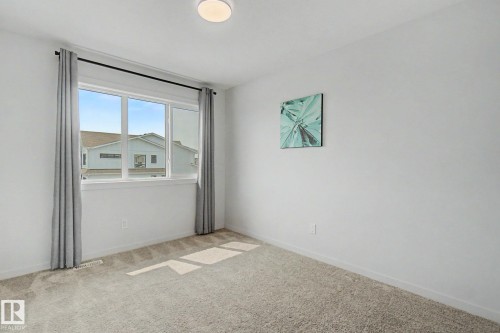 28 Rosewood Way, St. Albert, AB - Indoor Photo Showing Other Room