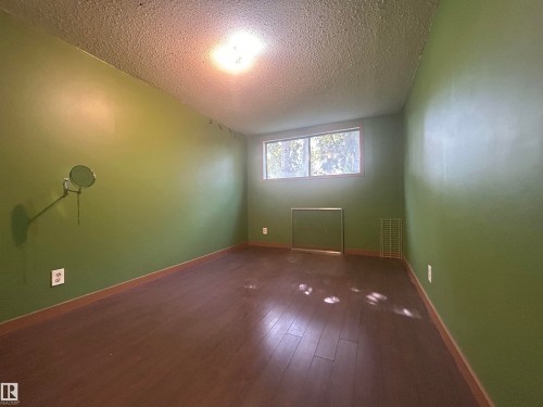 10450 69 Avenue Nw, Edmonton, AB 