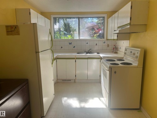 10450 69 Avenue Nw, Edmonton, AB 