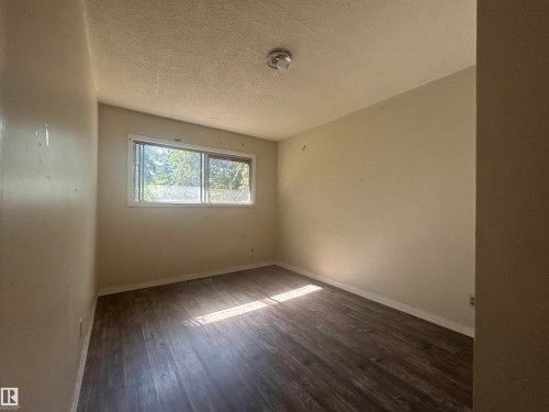 10450 69 Avenue Nw, Edmonton, AB 