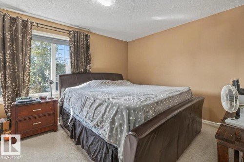 949 Valour Way Nw, Edmonton, AB 