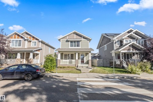 949 Valour Way Nw, Edmonton, AB 