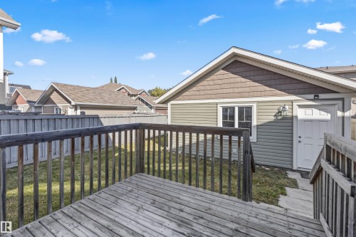 949 Valour Way Nw, Edmonton, AB 