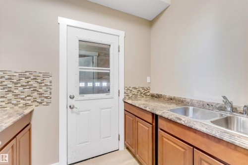 3662 13 Street Nw, Edmonton, AB 