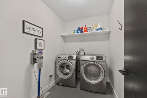 9724 223 Street Nw, Edmonton, AB - Indoor Photo Showing Laundry Room