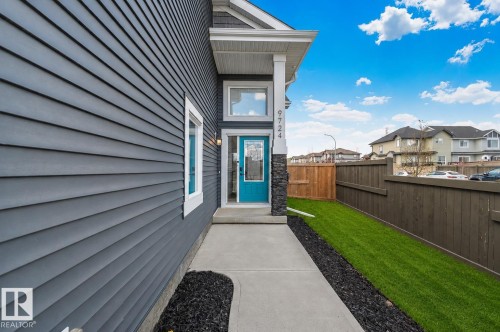 9724 223 Street Nw, Edmonton, AB - Outdoor