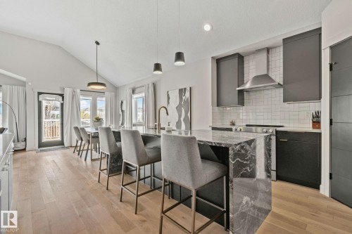 9724 223 Street Nw, Edmonton, AB - Indoor