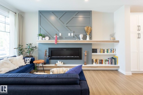 9111 65 Avenue Nw, Edmonton, AB 