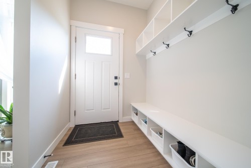 9111 65 Avenue Nw, Edmonton, AB 