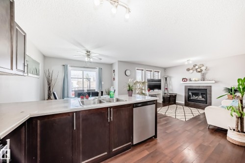 3734 9 Street Nw, Edmonton, AB 