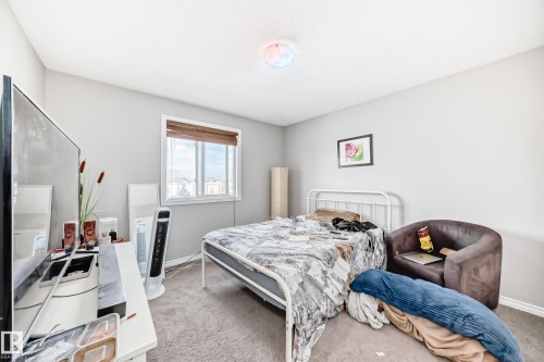 3734 9 Street Nw, Edmonton, AB 