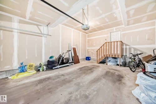3734 9 Street Nw, Edmonton, AB 