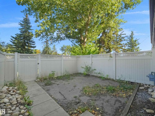 #22 13833 30 St Nw, Edmonton, AB 
