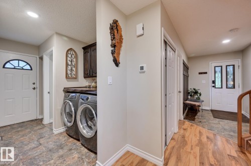 #100 22549 Twp Rd 510, Rural Leduc County, AB - Indoor Photo Showing Laundry Room