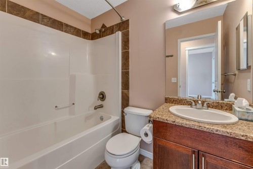 6947 19A Avenue Sw, Edmonton, AB 