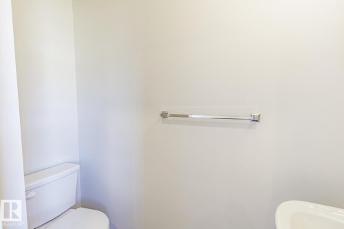 215 Wattle Road, Leduc, AB - Indoor Photo Showing Bathroom