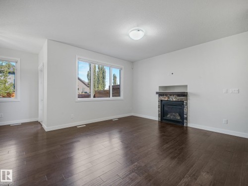 1349 Adamson Drive Sw, Edmonton, AB 