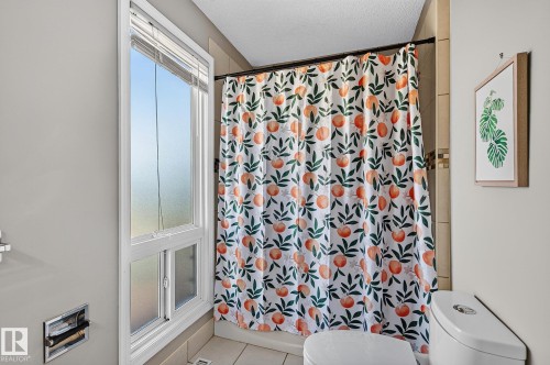 Shower stall with ceramic tile surround - 17919 78 Avenue Nw, Edmonton, AB 