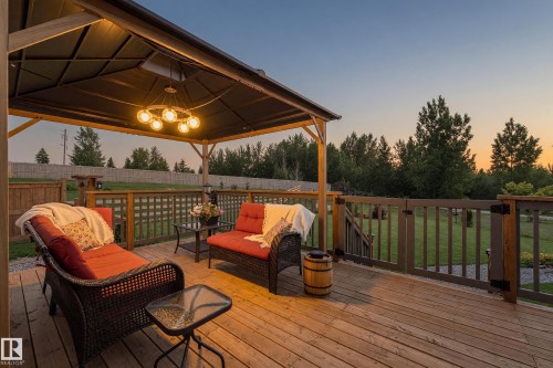 283 Silverstone Crescent, Stony Plain, AB 