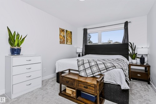 11624 152 Avenue Nw, Edmonton, AB 