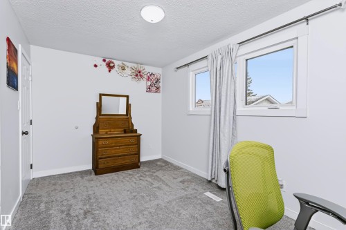 11624 152 Avenue Nw, Edmonton, AB 