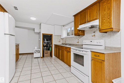 11624 152 Avenue Nw, Edmonton, AB 