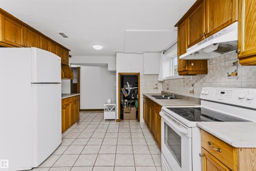 11624 152 Avenue Nw, Edmonton, AB 
