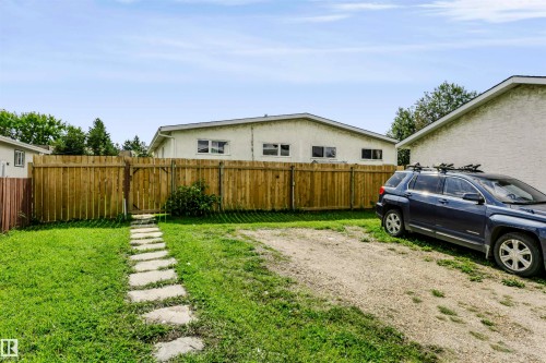 11624 152 Avenue Nw, Edmonton, AB 