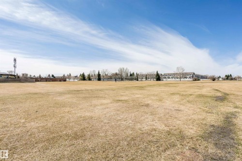 11624 152 Avenue Nw, Edmonton, AB 