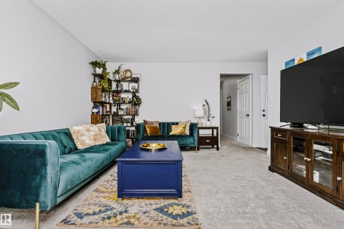 11624 152 Avenue Nw, Edmonton, AB 