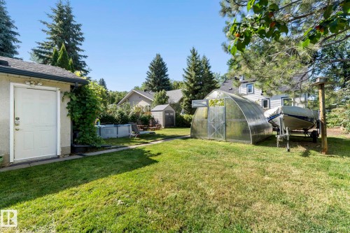 11331 60 Street Nw, Edmonton, AB 
