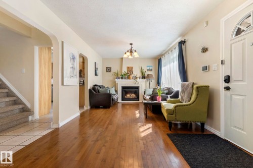 11331 60 Street Nw, Edmonton, AB 