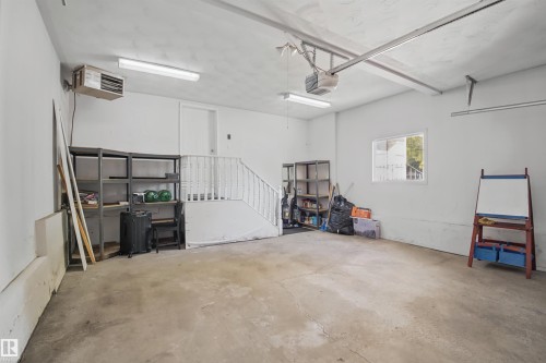 446 Ormsby Road Nw, Edmonton, AB 