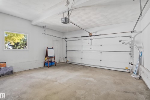 446 Ormsby Road Nw, Edmonton, AB 