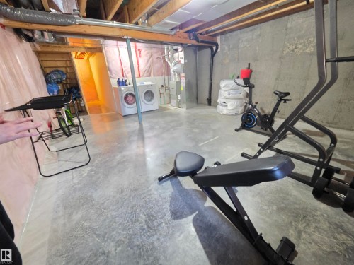 #20 2004 Trumpeter Wy Nw, Edmonton, AB - Indoor Photo Showing Basement
