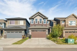 2743 COLLINS Crescent SW  Edmonton, AB T6W 3X4