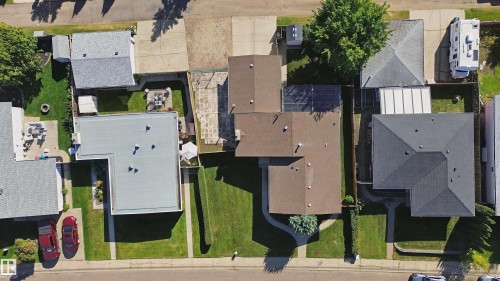 Shows the property including the Utility Lot approx 15' wide down the left/east side of the property. Area leased from the City. - 11439 144 Avenue Nw, Edmonton, AB 
