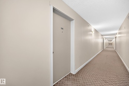 #219 5816 Mullen Pl Nw, Edmonton, AB - Indoor Photo Showing Other Room