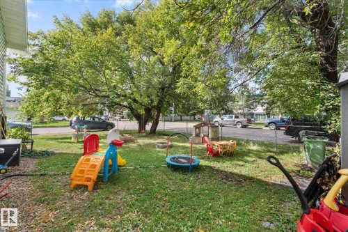 Additional content - 16012 98 Avenue Nw, Edmonton, AB 