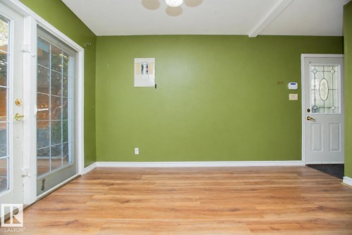 Wood-finish flooring - 13032 120 Street Nw, Edmonton, AB 