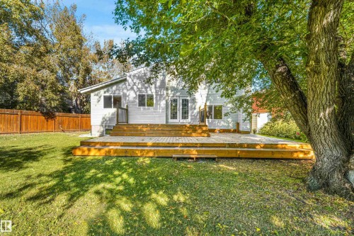18623 70 Avenue Nw, Edmonton, AB 