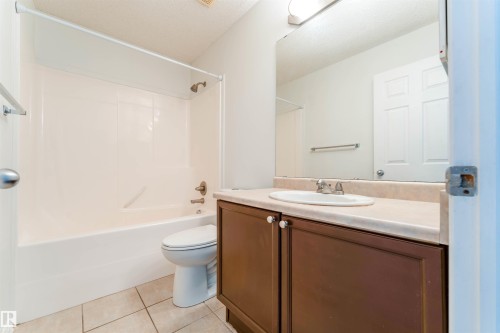 14916 136 Street Nw, Edmonton, AB 